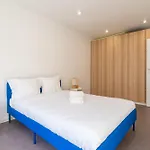 Mikolowska Deluxe Апартаменты *